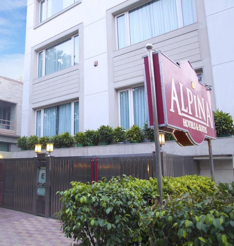 Alpina Hotels & Suites New Delhi Ngoại thất bức ảnh