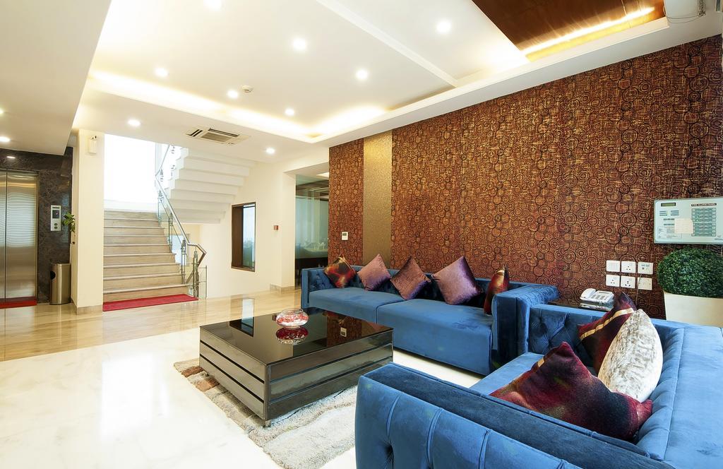 Alpina Hotels & Suites New Delhi Ngoại thất bức ảnh