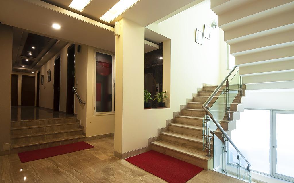 Alpina Hotels & Suites New Delhi Ngoại thất bức ảnh